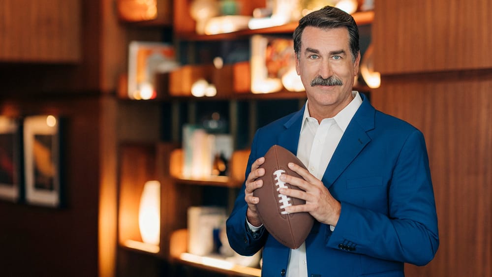 Rob Riggle to Host BetMGM's Vegas Fantasy Football Draft Sweepstakes