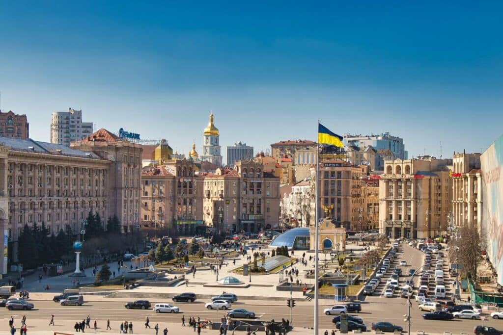 Ukrainian Gaming Regulator Revokes Two Operators’ Licenses Over